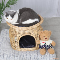 chat-sur-son-panier-chat-osier-chez-chat-doux