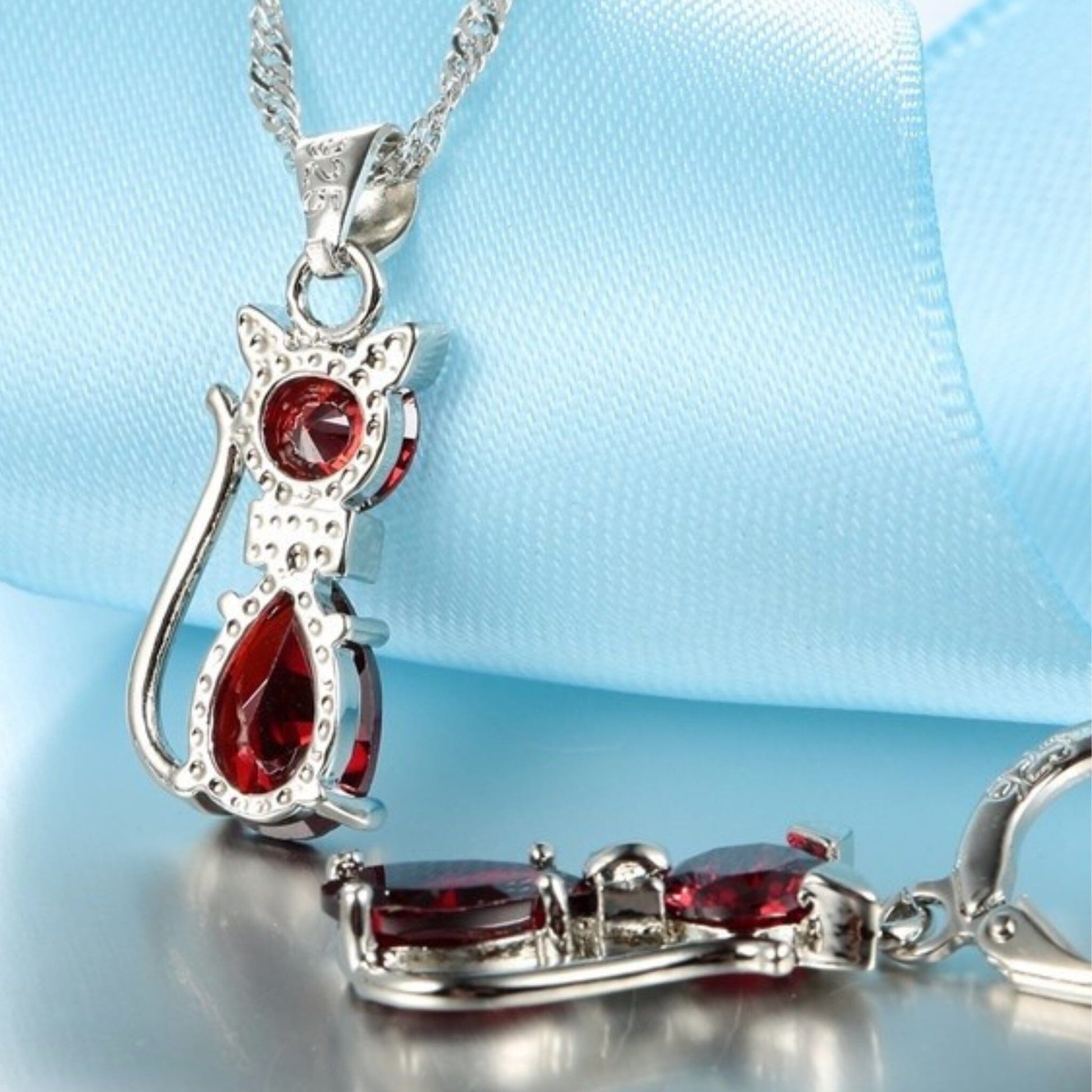 collier-femme-chat
